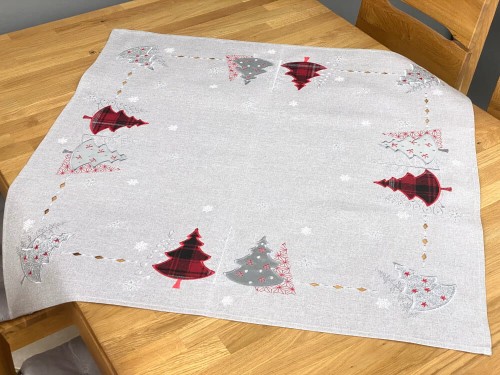 Bieżnik świąteczny 85x85 cm choinki czerwona srebrna int 1241 boże narodzenie