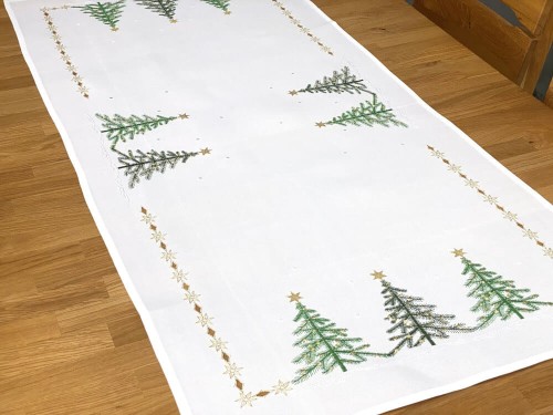  Bieżnik świąteczny 55x115 cm zielone choinki int 1196 boże narodzenie